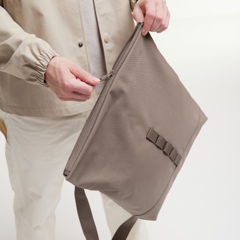 Messenger bag uniqlo best sale