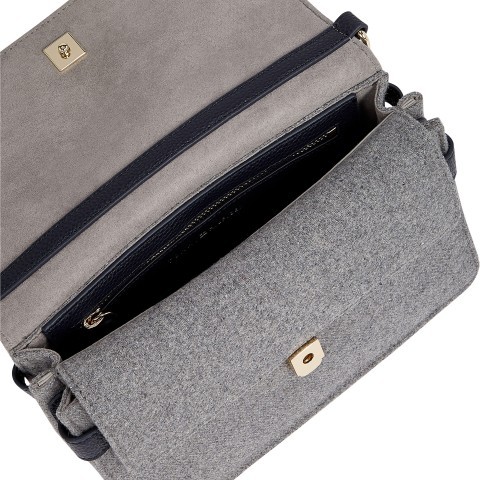Tommy Hilfiger Umhängetasche Soft Flap Crossover Black
