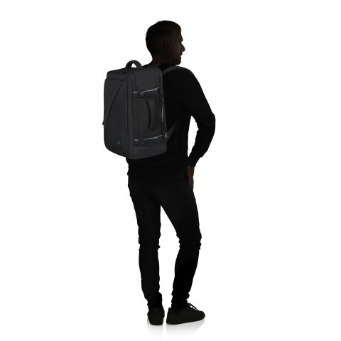 American Tourister Rucksack Take2Cabin Casual Backpack M mit Laptopfach 15.6 Zoll