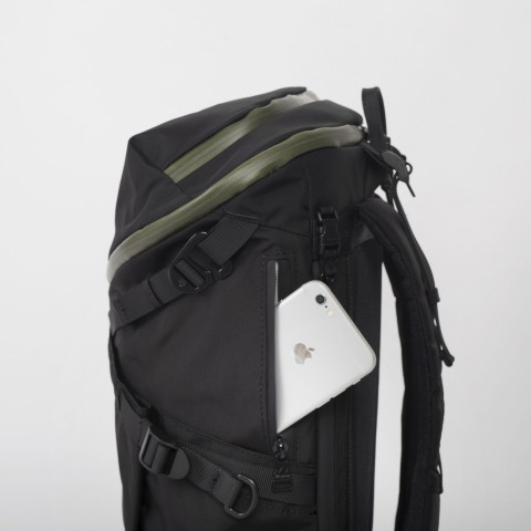 Doughnut dynamic backpack 2025