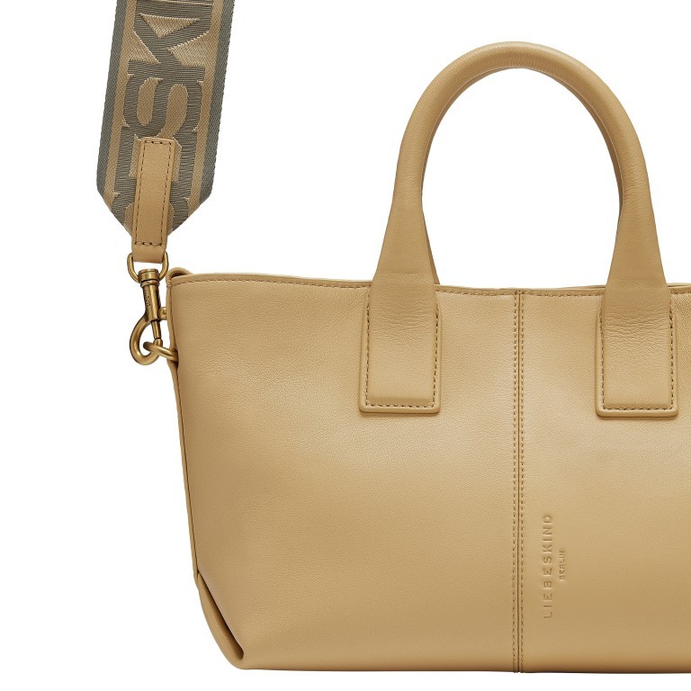 Handtasche Kodiaq Sheep Chelsea S Champagne, Farbe: beige, Marke: Liebeskind Berlin, EAN: 4099593007455, Abmessungen in cm: 20.5x27x12, Bild 5 von 5