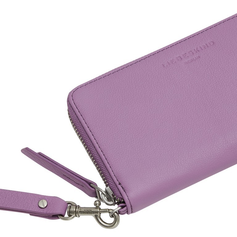 Geldbörse Classics Vivian Purse XL mit RFID-Schutz Digital Lavender, Farbe: flieder/lila, Marke: Liebeskind Berlin, EAN: 4099593010493, Abmessungen in cm: 18x10x2.5, Bild 4 von 4