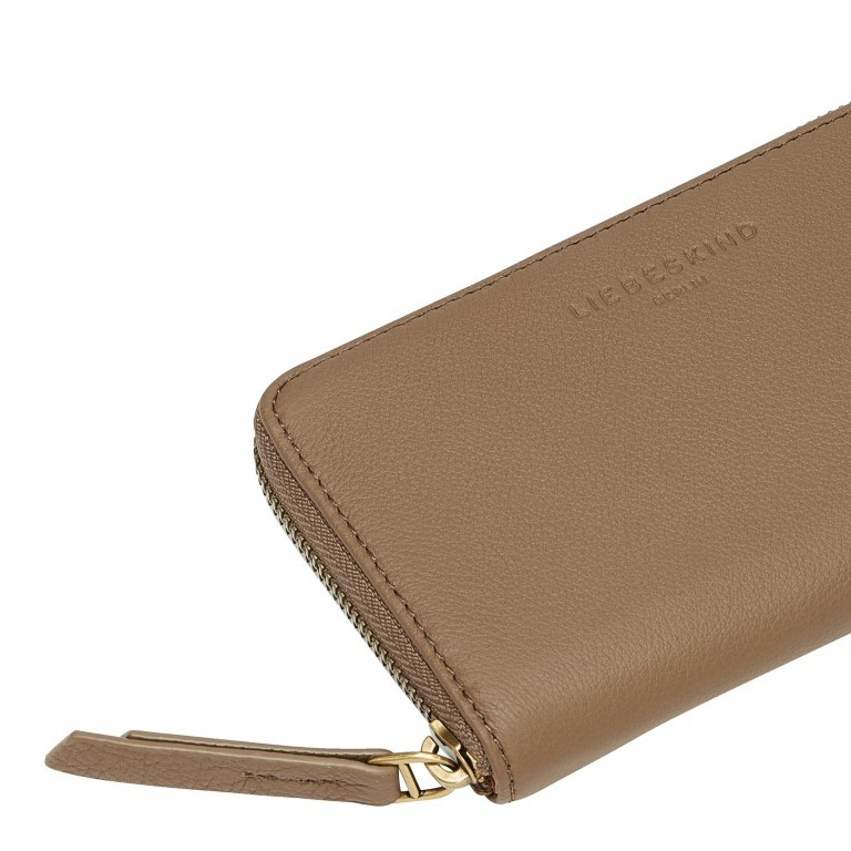 Geldbörse Classics Frieda mit RFID-Schutz Praline, Farbe: braun, Marke: Liebeskind Berlin, EAN: 4099593012466, Abmessungen in cm: 16.5x9.5x2, Bild 4 von 4