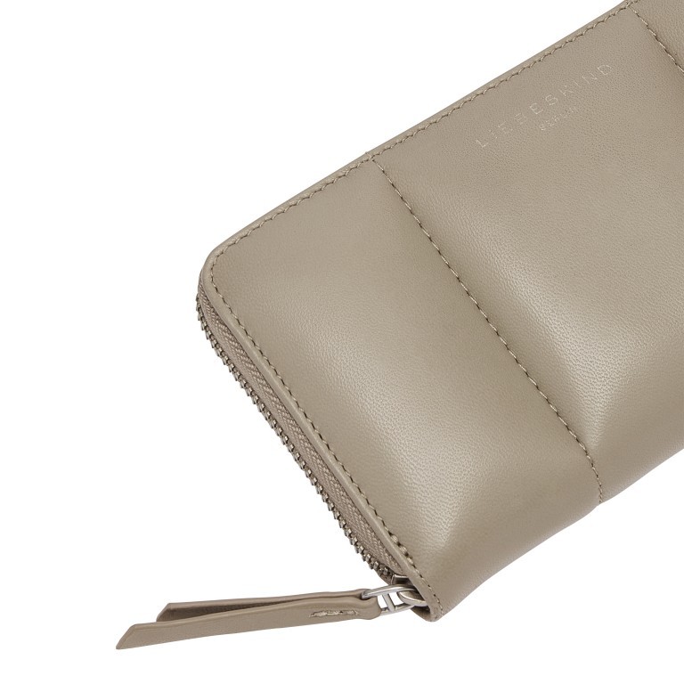 Geldbörse Tyra Sally Wallet French Grey, Farbe: taupe/khaki, Marke: Liebeskind Berlin, EAN: 4099593012091, Abmessungen in cm: 18x10.5x2.5, Bild 4 von 4