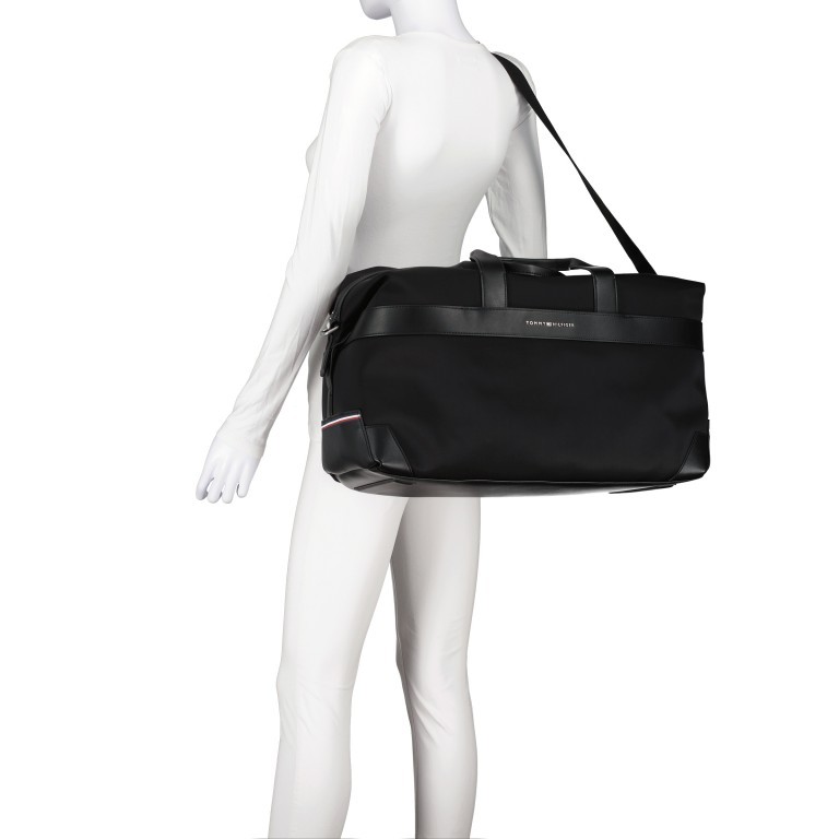 Reisetasche Urban Weekender Black, Farbe: schwarz, Marke: Tommy Hilfiger, EAN: 8720642474220, Abmessungen in cm: 50x30x23, Bild 5 von 7