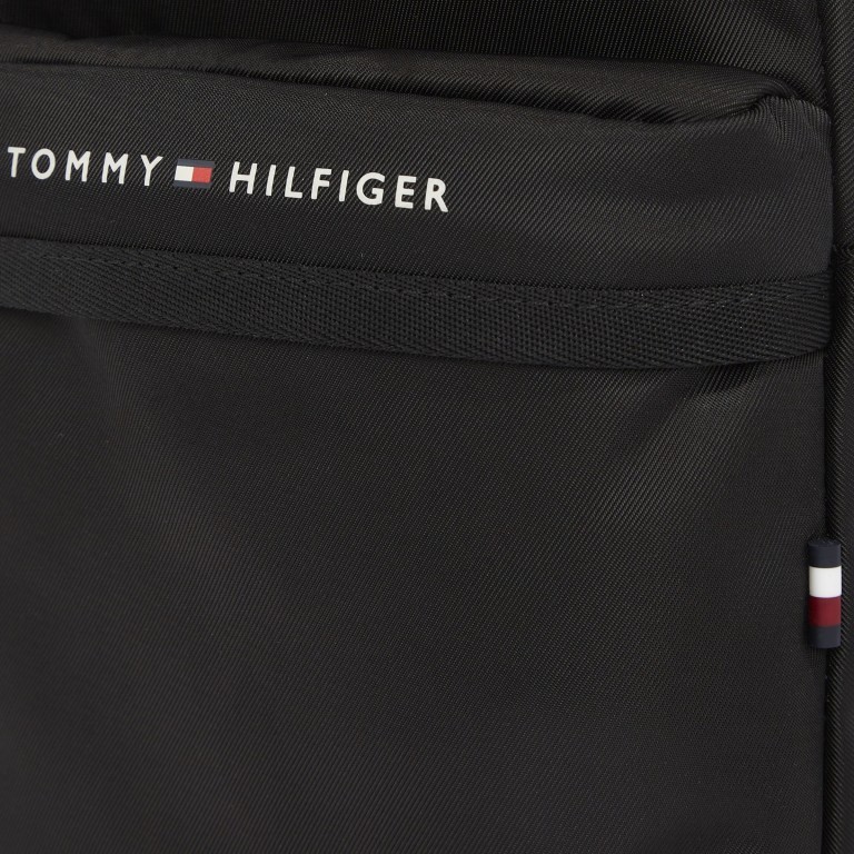 Umhängetasche Skyline Mini Reporter Black, Farbe: schwarz, Marke: Tommy Hilfiger, EAN: 8720643584485, Abmessungen in cm: 15x19x5, Bild 4 von 4