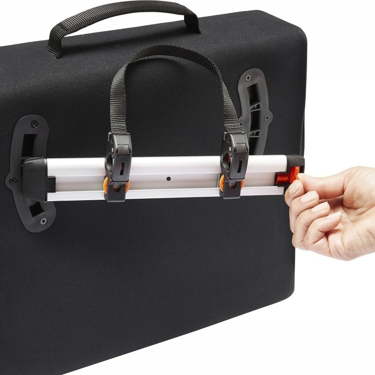 Fahrradtasche Made in Germany Bayreuth IV mit Laptopfach 15.6 Zoll Black, Farbe: schwarz, Marke: Vaude, EAN: 4062218476424, Abmessungen in cm: 41x33x16, Bild 8 von 10