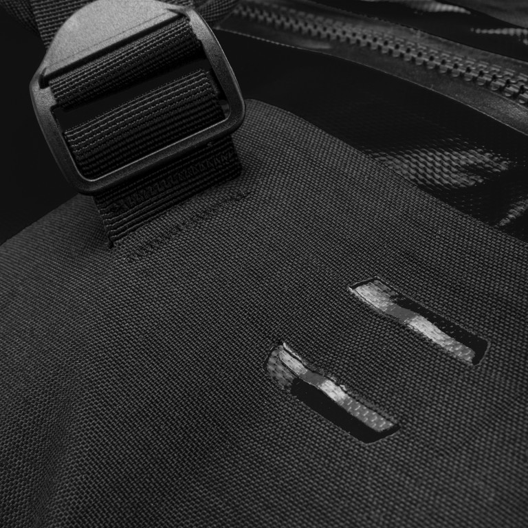 Reisetasche Duffle mit Rollen Volumen 140 Liter Black, Farbe: schwarz, Marke: Ortlieb, EAN: 4013051037082, Abmessungen in cm: 36x98x45, Bild 9 von 11