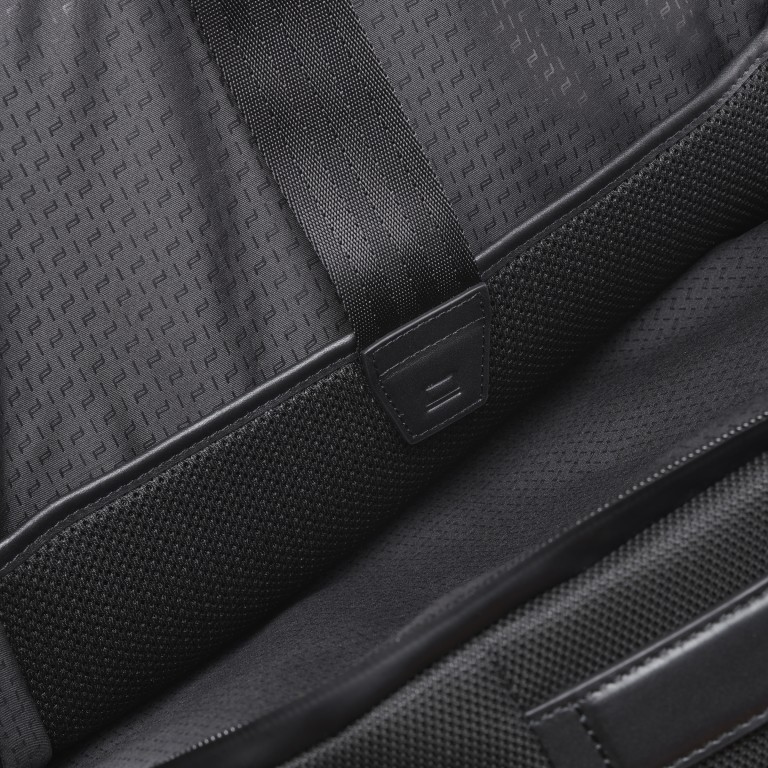 Rucksack Roadster 4.0 Backpack L Black, Farbe: schwarz, Marke: Porsche Design, EAN: 4056487001623, Abmessungen in cm: 36x44x18, Bild 11 von 15