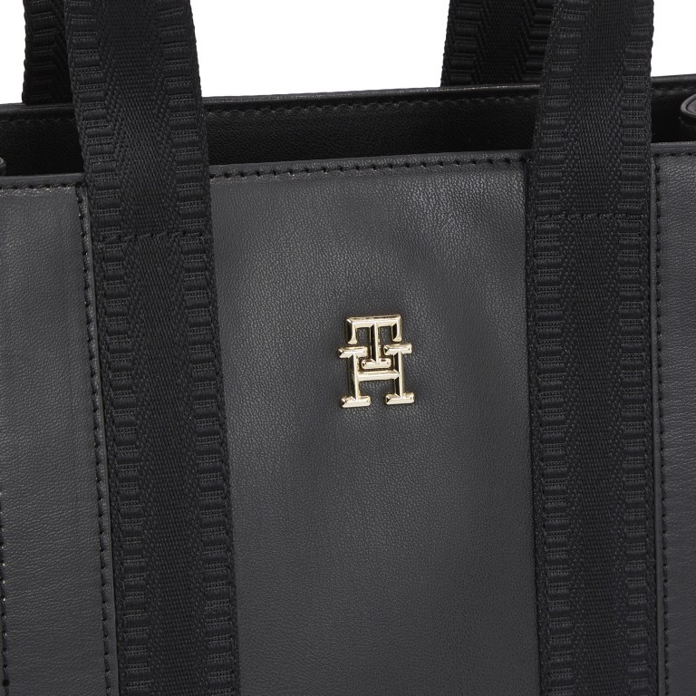 Handtasche Identity Small Tote Black, Farbe: schwarz, Marke: Tommy Hilfiger, EAN: 8720645284802, Abmessungen in cm: 25.2x25x7.1, Bild 4 von 4