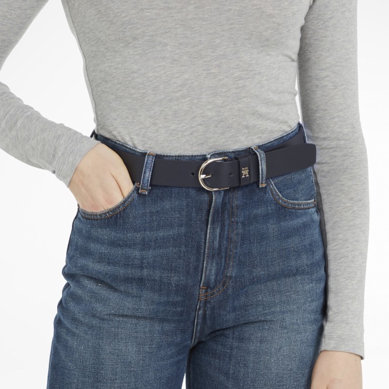Gürtel Timeless für Damen Bundweite 95 CM Space Blue, Farbe: blau/petrol, Marke: Tommy Hilfiger, EAN: 8720645298663, Bild 2 von 3