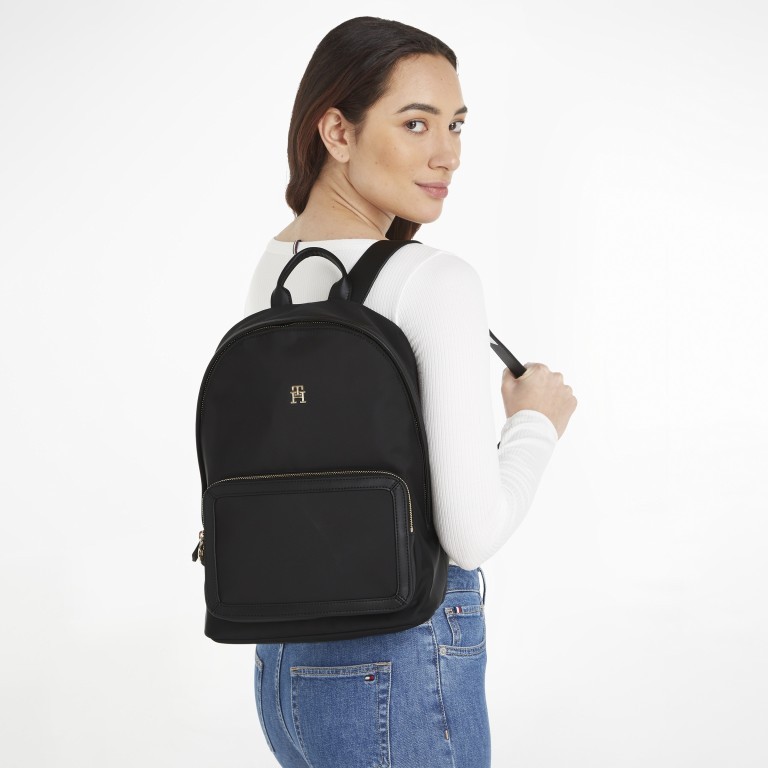 Rucksack Essential Backpack S Black, Farbe: schwarz, Marke: Tommy Hilfiger, EAN: 8720645823421, Abmessungen in cm: 26.5x37x14, Bild 3 von 4