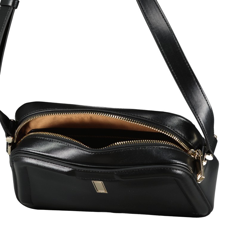 Umhängetasche Ariell Black, Farbe: schwarz, Marke: Boss, EAN: 4063539993706, Abmessungen in cm: 24x14x7, Bild 6 von 6