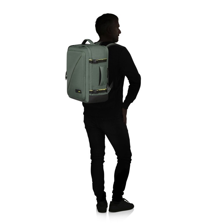 Rucksack Take2Cabin Casual Backpack M mit Laptopfach 15.6 Zoll Dark Forest, Farbe: grün/oliv, Marke: American Tourister, EAN: 5400520240750, Abmessungen in cm: 20x45x36, Bild 6 von 15