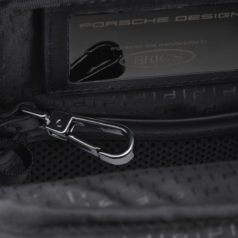 Umhängetasche Roadster 4.0 Shoulder Bag XS Black, Farbe: schwarz, Marke: Porsche Design, EAN: 4056487001661, Abmessungen in cm: 20x26x6.5, Bild 6 von 8