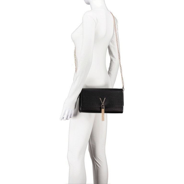 Umhängetasche Divina Nero Gold, Farbe: schwarz, Marke: Valentino Bags, EAN: 8058043478715, Abmessungen in cm: 27x16x6, Bild 5 von 6