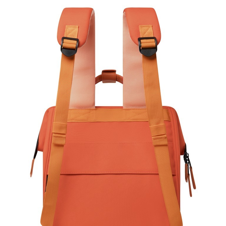 Rucksack Adventurer Medium Alicante mit zwei auswechselbaren Vortaschen Orange, Farbe: orange, Marke: Cabaia, EAN: 3701328372264, Abmessungen in cm: 27x41x16, Bild 9 von 10