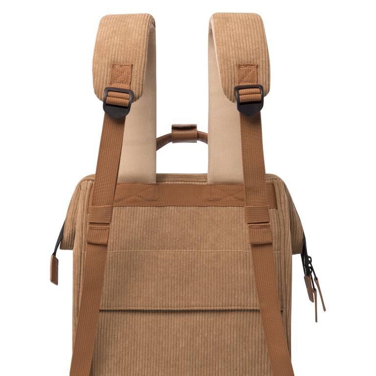 Rucksack Adventurer Medium Dubai mit zwei auswechselbaren Vortaschen Camel, Farbe: cognac, Marke: Cabaia, EAN: 3701328319481, Abmessungen in cm: 27x41x16, Bild 9 von 10