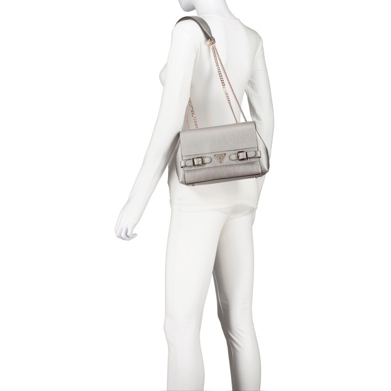Umhängetasche Eco Ali Pewter, Farbe: metallic, Marke: Guess, EAN: 0190231876663, Abmessungen in cm: 26x17x6, Bild 4 von 7