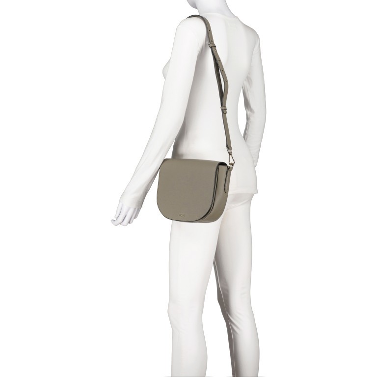 Umhängetasche Alyce Saddle Bag Medium Brown, Farbe: taupe/khaki, Marke: Boss, EAN: 4063542980250, Abmessungen in cm: 24.5x18.5x8, Bild 4 von 6