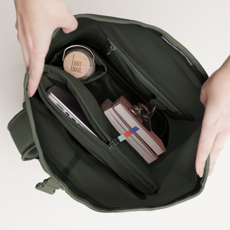 Rucksack Rolltop Lite 2.0 Algae, Farbe: grün/oliv, Marke: Got Bag, EAN: 4260483885501, Abmessungen in cm: 32x42x15, Bild 9 von 13