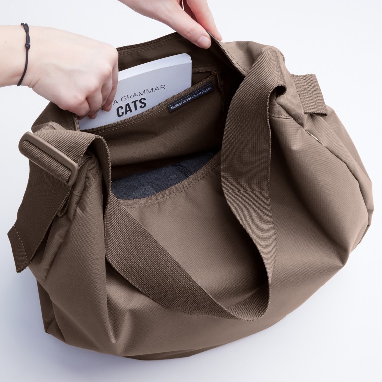 Beuteltasche Curved Bag Monochrome Oyster, Farbe: taupe/khaki, Marke: Got Bag, EAN: 4260483888298, Abmessungen in cm: 46x36x15, Bild 6 von 7