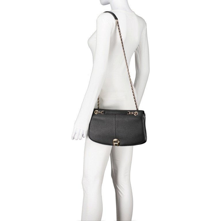 Umhängetasche Marcella M Black, Farbe: schwarz, Marke: AIGNER, EAN: 4055539575785, Abmessungen in cm: 31x20x4, Bild 4 von 6