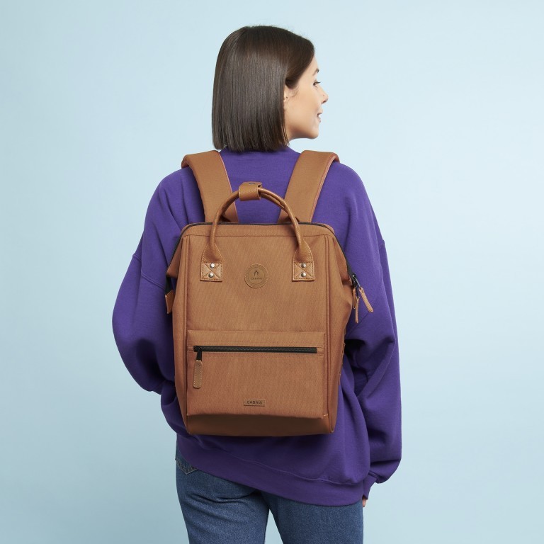 Rucksack Adventurer Medium Turin mit zwei auswechselbaren Vortaschen Camel, Farbe: cognac, Marke: Cabaia, EAN: 3701328319665, Abmessungen in cm: 27x41x16, Bild 7 von 10