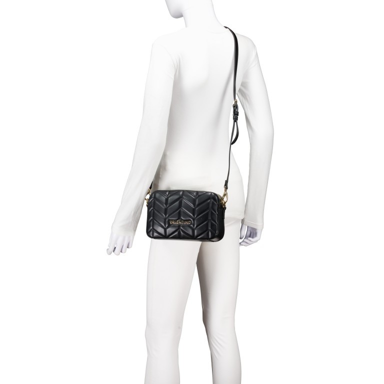 Umhängetasche Petal Relove Recycle Nero, Farbe: schwarz, Marke: Valentino Bags, EAN: 8054942610461, Abmessungen in cm: 22.5x15x6.5, Bild 5 von 6