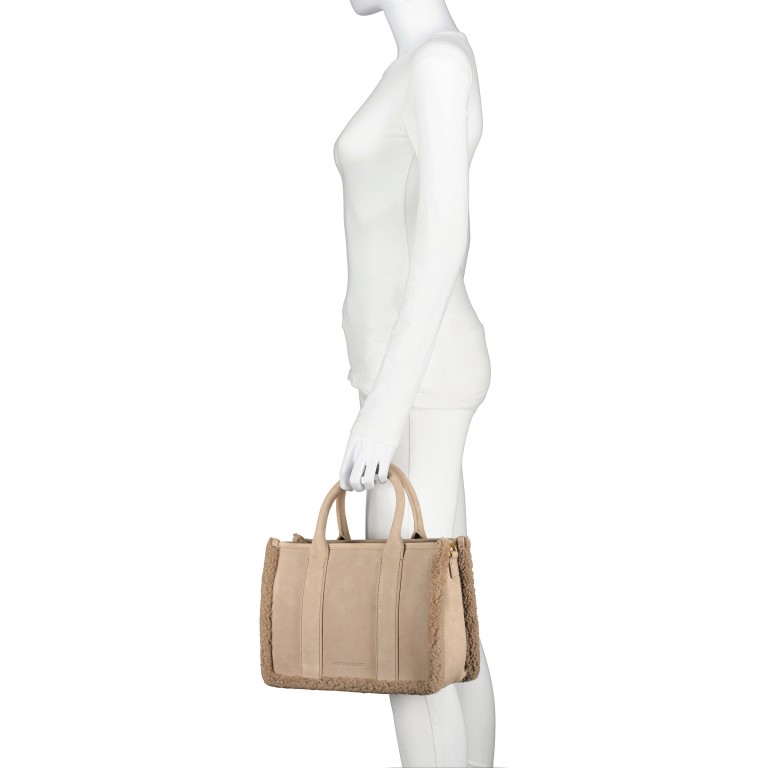 Handtasche Lena Teddy Peanut, Farbe: cognac, Marke: Les Visionnaires, EAN: 4262435775083, Abmessungen in cm: 30x22.5x15, Bild 4 von 9
