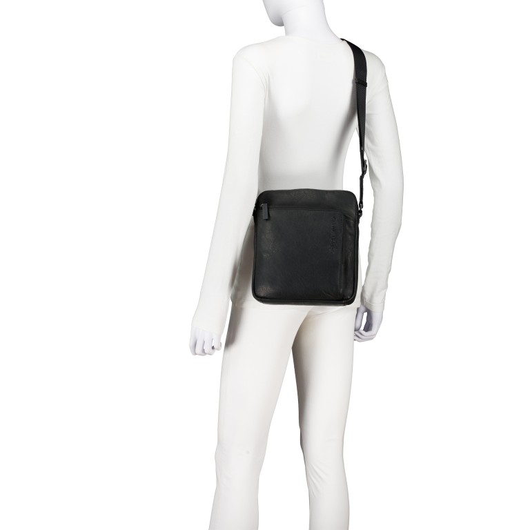 Umhängetasche Clapton Brian XSVZ Black, Farbe: schwarz, Marke: Strellson, EAN: 4048835211082, Abmessungen in cm: 22.5x25.5x4.5, Bild 5 von 7