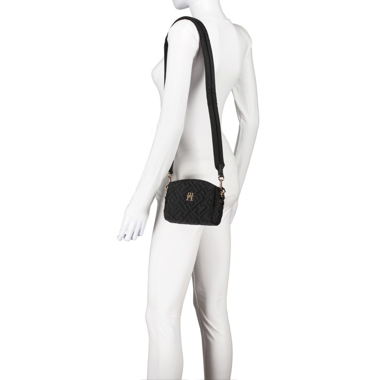 Umhängetasche Flow Crossover Bag Black, Farbe: schwarz, Marke: Tommy Hilfiger, EAN: 8720642658040, Abmessungen in cm: 15.5x11.5x8, Bild 3 von 6