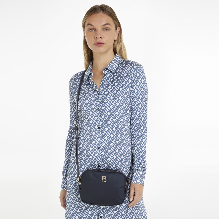Umhängetasche Poppy Crossover Bag Space Blue, Farbe: blau/petrol, Marke: Tommy Hilfiger, EAN: 8720643586564, Abmessungen in cm: 21x17x5, Bild 3 von 4