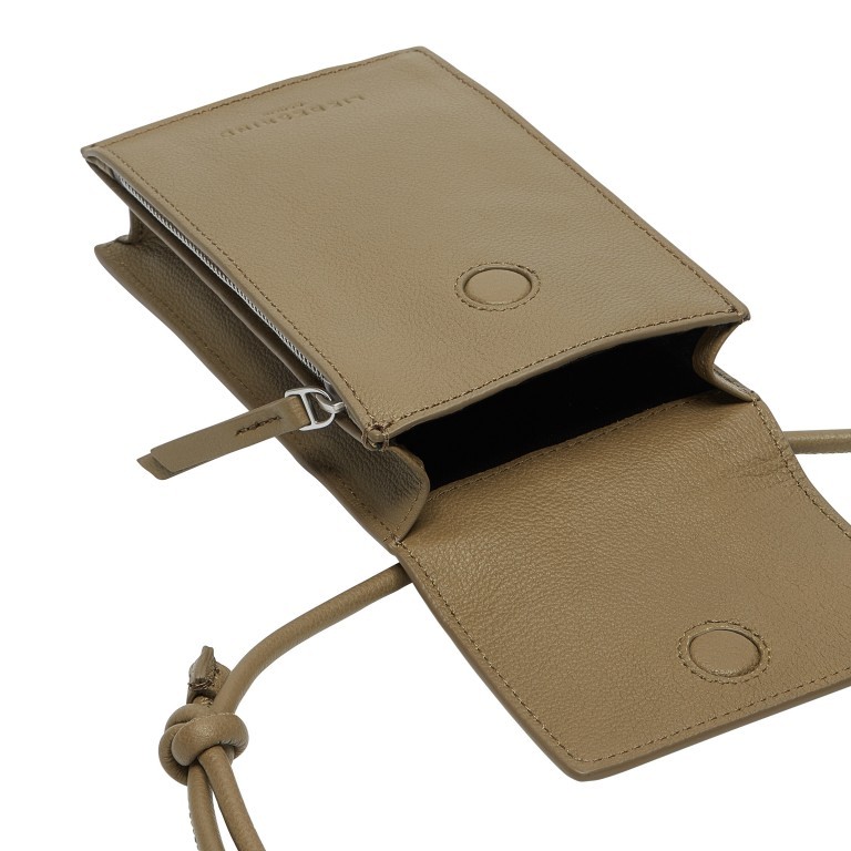Umhängetasche Classics Mobile Pouch Black, Farbe: schwarz, Marke: Liebeskind Berlin, EAN: 4099593109692, Abmessungen in cm: 10x17.5x2.5, Bild 4 von 5