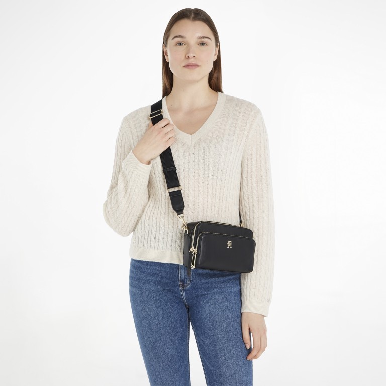 Umhängetasche Iconic Crossbody Camera Bag Black, Farbe: schwarz, Marke: Tommy Hilfiger, EAN: 8720645303794, Abmessungen in cm: 21.5x14x8, Bild 3 von 4