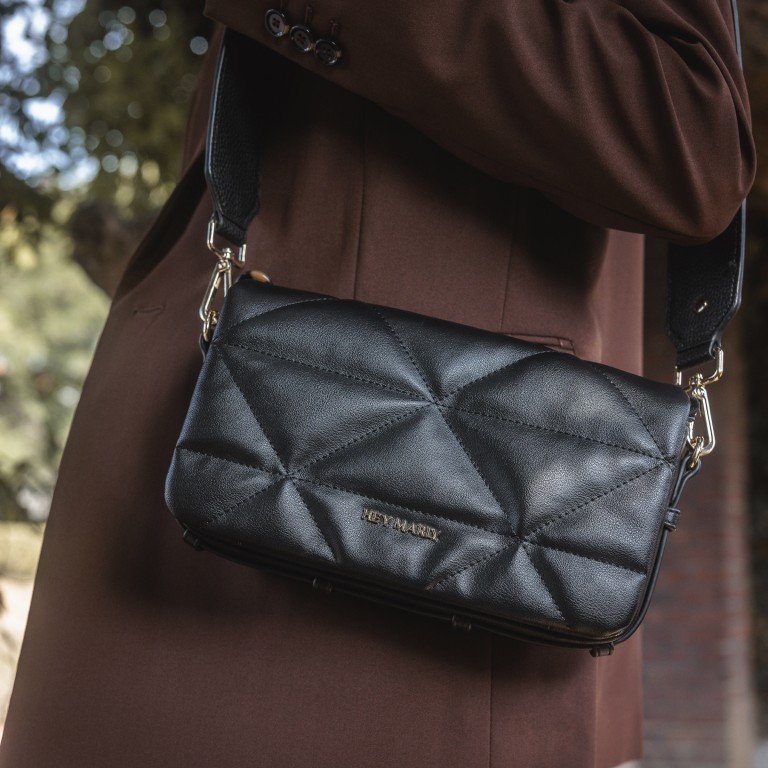 Umhängetasche Sassy Sister Black, Farbe: schwarz, Marke: Hey Marly, EAN: 4260597619122, Abmessungen in cm: 27x15x7, Bild 3 von 3