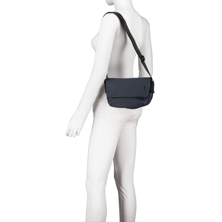 Umhängetasche Cargo CA40, Farbe: schwarz, blau/petrol, taupe/khaki, weiß, Marke: Zwei, Abmessungen in cm: 26x14.5x8, Bild 6 von 8