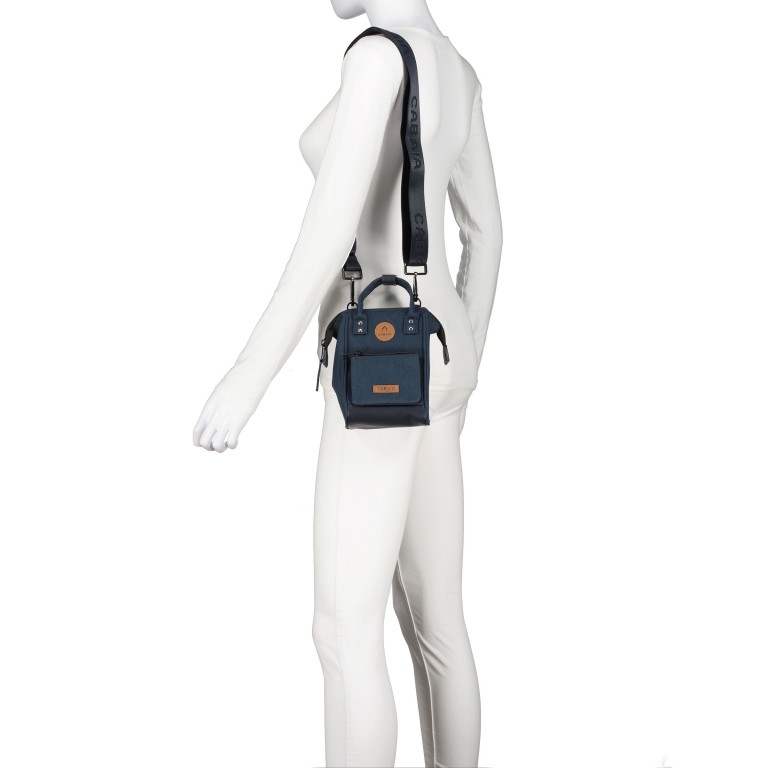 Umhängetasche Nano Bag, Farbe: schwarz, blau/petrol, cognac, beige, Marke: Cabaia, Abmessungen in cm: 12x19x8.5, Bild 5 von 8