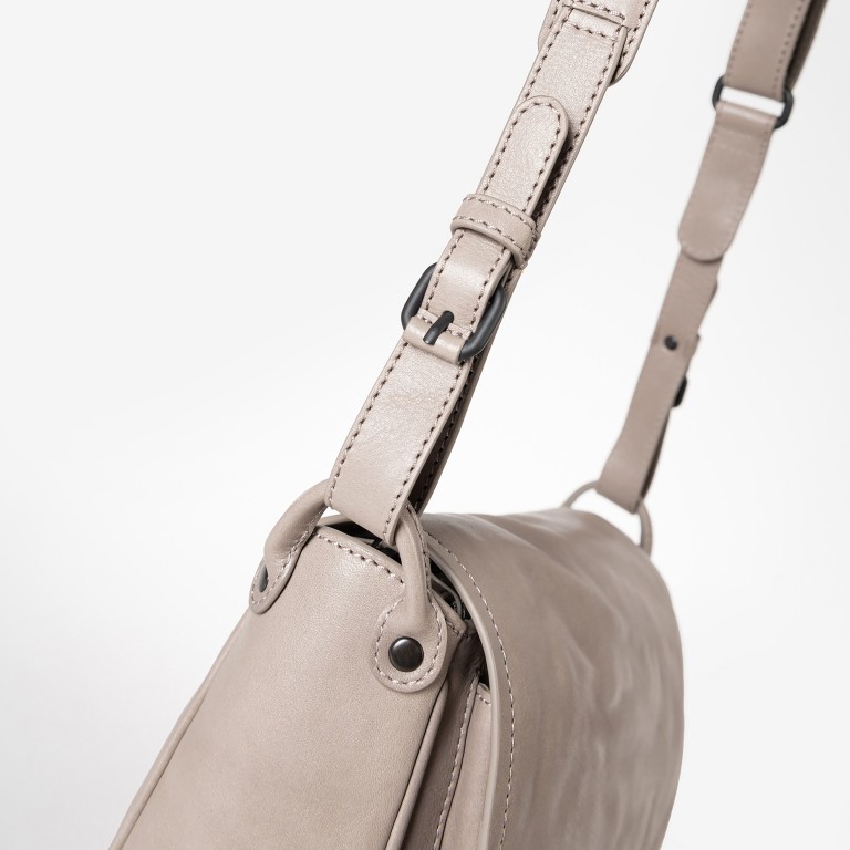 Satteltasche Grandma's Luxury Club Mrs. Molke Cake Cashmere, Farbe: beige, Marke: Aunts & Uncles, EAN: 4255717201981, Abmessungen in cm: 27x18x9, Bild 8 von 9