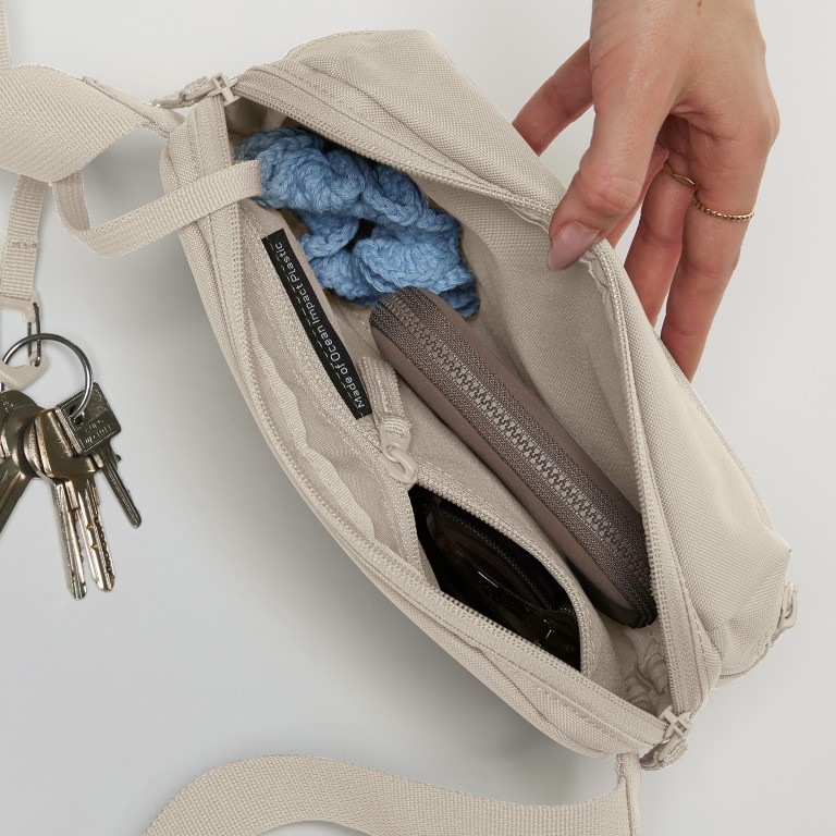 Umhängetasche / Gürteltasche Sling Bag Soft Shell, Farbe: beige, Marke: Got Bag, EAN: 4262457052797, Abmessungen in cm: 23x16x8, Bild 5 von 6