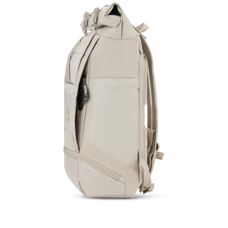 Rucksack Ashton mit Rolltop Sand, Farbe: beige, Marke: Johnny Urban, EAN: 4260759424106, Abmessungen in cm: 30x46x18, Bild 3 von 16