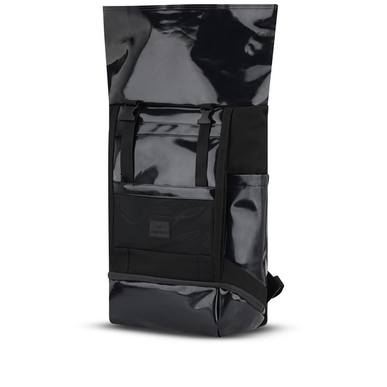 Rucksack Ashton mit Rolltop Black, Farbe: schwarz, Marke: Johnny Urban, EAN: 4260759424090, Abmessungen in cm: 30x46x18, Bild 7 von 16
