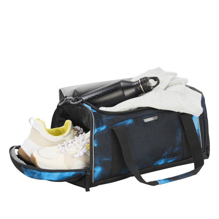 Sporttasche Mystic Clouds, Farbe: schwarz, Marke: Coocazoo, EAN: 4047443529817, Abmessungen in cm: 42x21x20, Bild 2 von 2