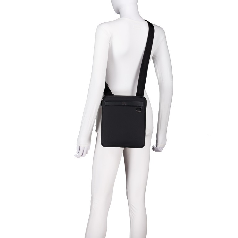 Umhängetasche Jinko Envelope Black, Farbe: schwarz, Marke: BOSS, EAN: 4063546793801, Abmessungen in cm: 22x25.5x2.5, Bild 5 von 6
