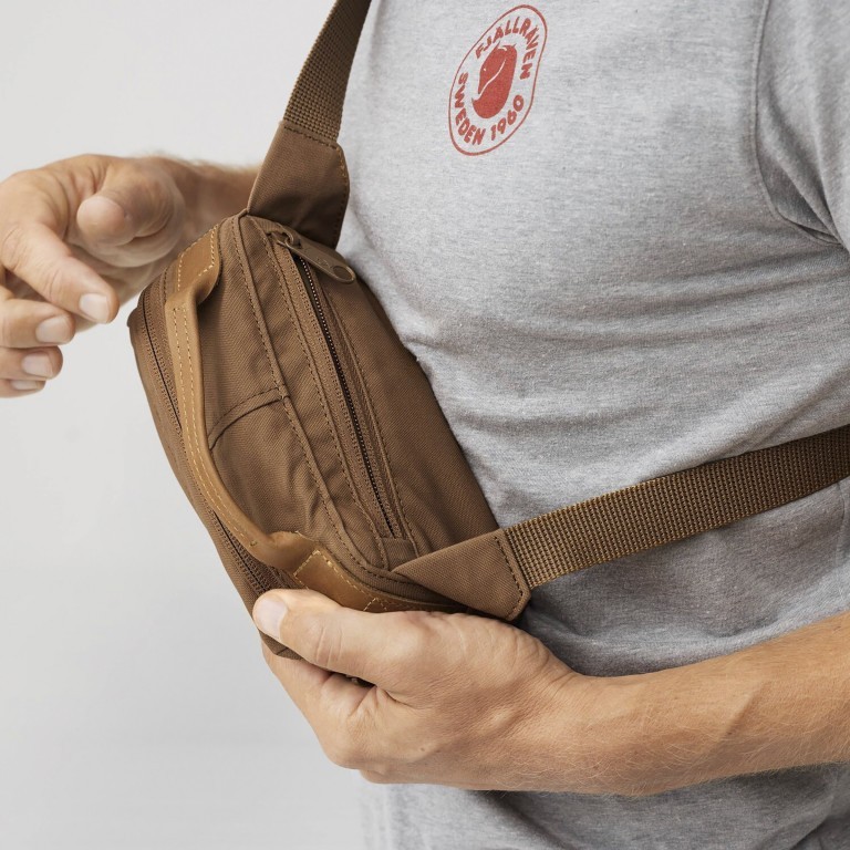 Gürteltasche Kånken No. 2 Hip Pack Hazel Brown, Farbe: braun, Marke: Fjällräven, EAN: 7323451028496, Abmessungen in cm: 18x12x9, Bild 7 von 8