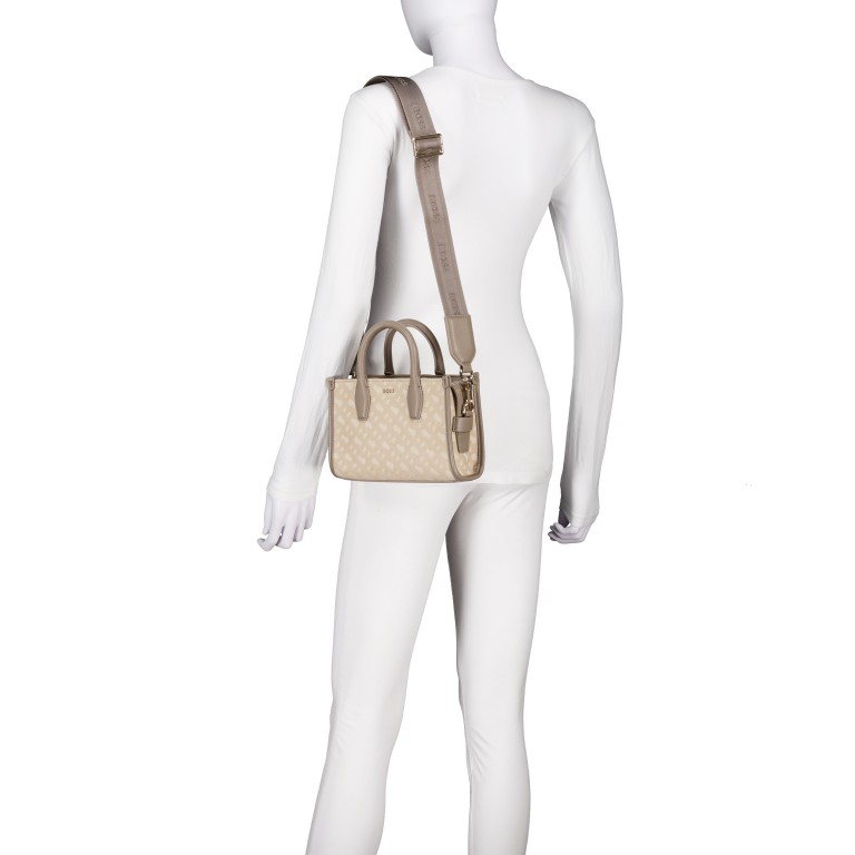 Handtasche Sandy Small Tote Light Beige, Farbe: beige, Marke: BOSS, EAN: 4063546748030, Abmessungen in cm: 22x15x7.5, Bild 5 von 7