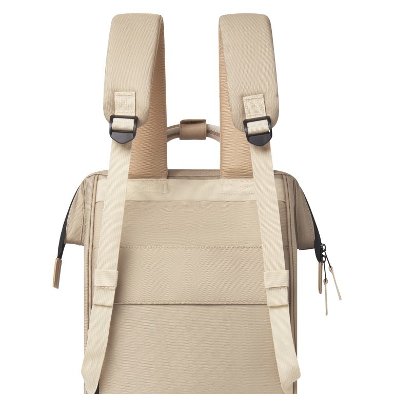 Rucksack Adventurer Medium Lobito mit zwei auswechselbaren Vortaschen Beige, Farbe: beige, Marke: Cabaia, EAN: 3701328388777, Abmessungen in cm: 27x41x16, Bild 9 von 10