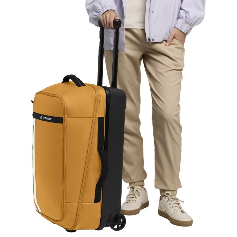 Reisetasche / Trolley Takutea 65 mit Rollen Silt Brown, Farbe: orange, Marke: Vaude, EAN: 4067729050927, Abmessungen in cm: 38x65x31, Bild 6 von 11