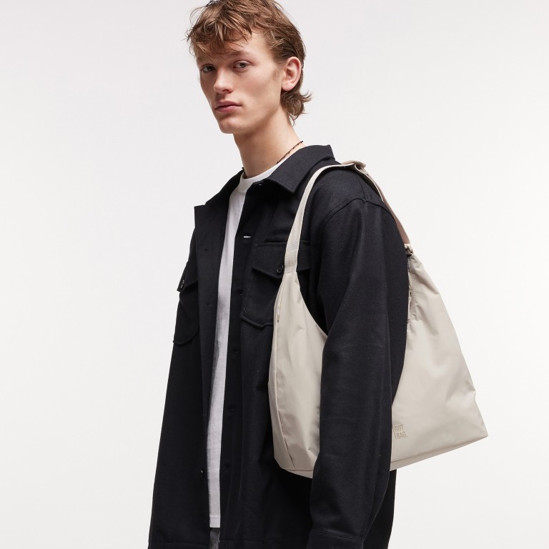 Beuteltasche T-Shape Bag Medium Monochrome Soft Shell, Farbe: beige, Marke: Got Bag, EAN: 4262457052742, Abmessungen in cm: 36x35x15, Bild 5 von 9