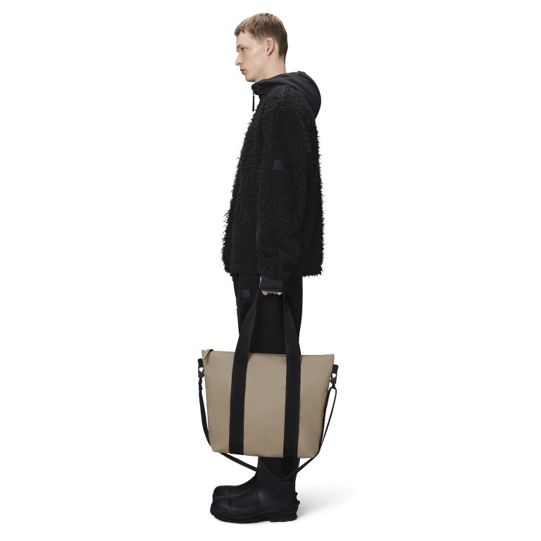 Shopper Tote Bag Mini Beige, Farbe: beige, Marke: Rains, EAN: 5715793003637, Abmessungen in cm: 35x36x13, Bild 4 von 4